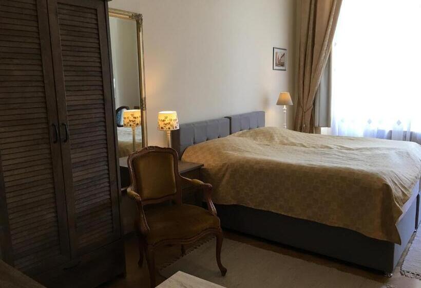 اتاق لوکس, Guest House Veronika