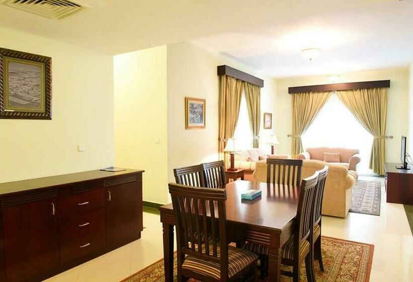 سوییت جونیور با چشمانداز دریا, Karan Sharq For Hotel Apartment