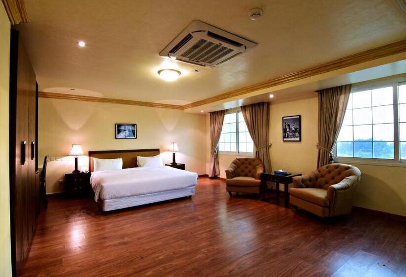 اتاق لوکس, Karan Sharq For Hotel Apartment