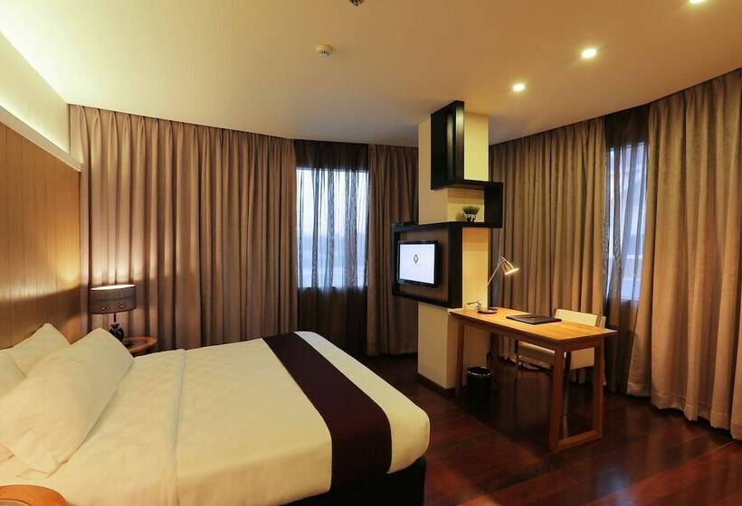 جناح إدارى, One Vittoria