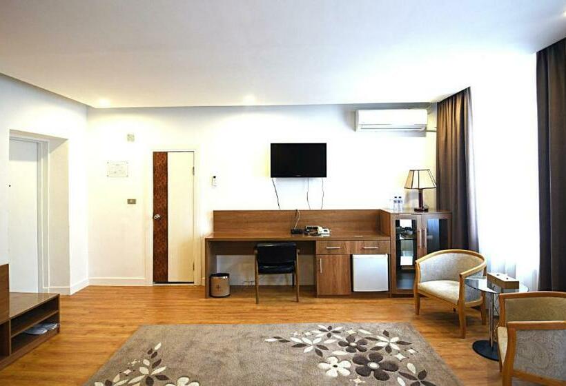 اتاق استاندارد, Pumaimperial