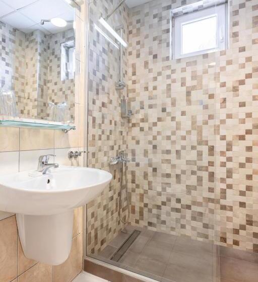 اتاق سوپریور خانوادگی, Sport, Resort Mavrovo