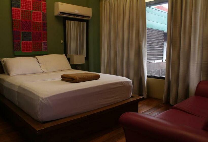 اتاق سوپریور, The Purple Tree Bed & Breakfast