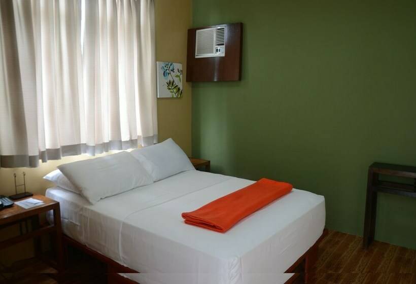 اتاق استاندارد, The Purple Tree Bed & Breakfast