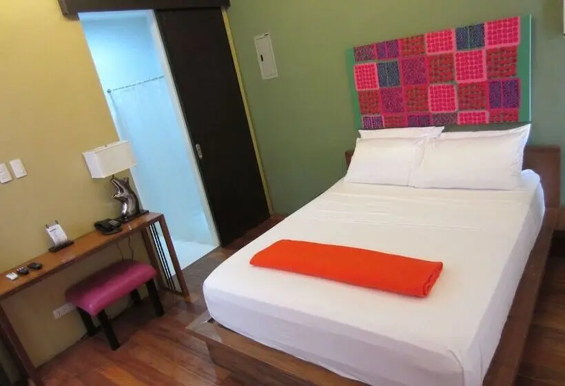 اتاق سوپریور, The Purple Tree Bed & Breakfast