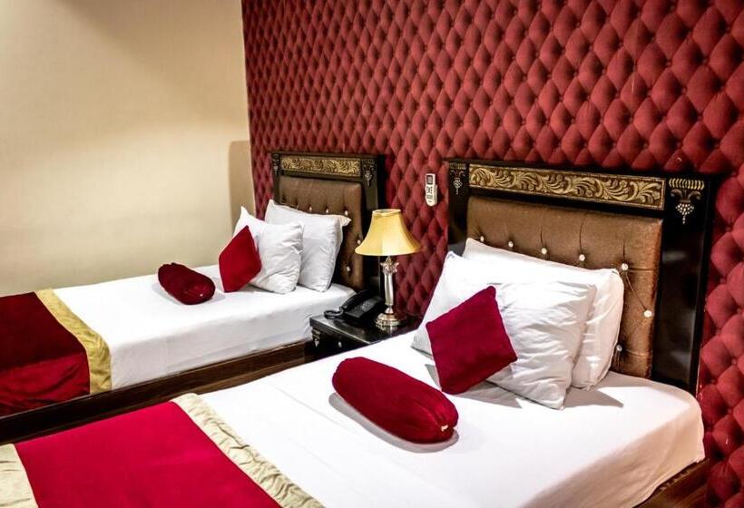 اتاق لوکس با تخت بزرگ, Rose Palace Hotel, Garden Town