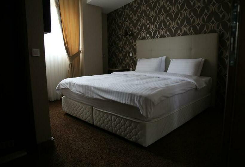 اتاق لوکس, Villa Park Hotel Strumica