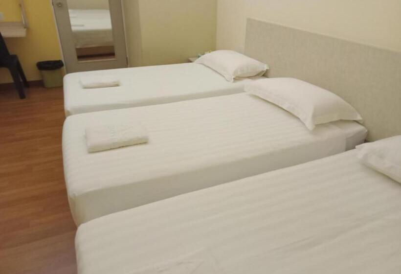 Habitació Triple Estàndard, 1acs Residence