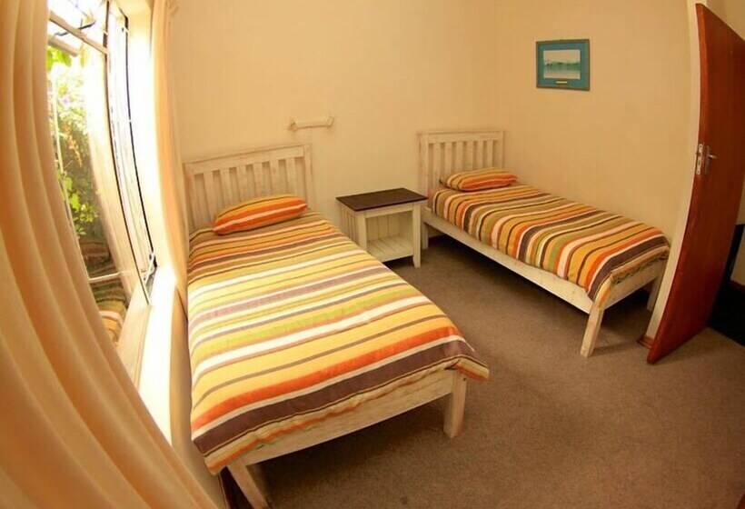 اتاق استاندارد, Jeffreys Bay Backpackers