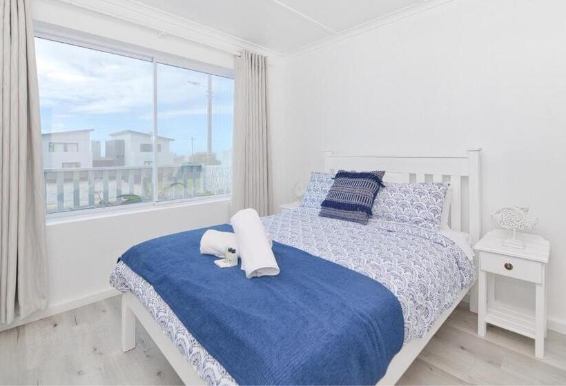 דירה בת חדר שינה 1 עם מרפסת, Beachcombers