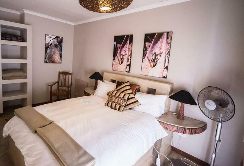 Deluxe Suite King Bed, 278 On Main