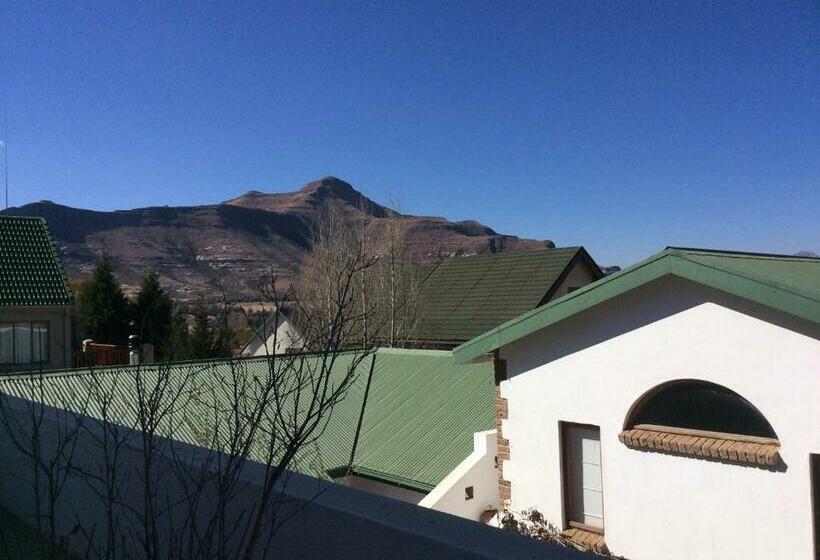 Deluxe Suite King Bed, 278 On Main