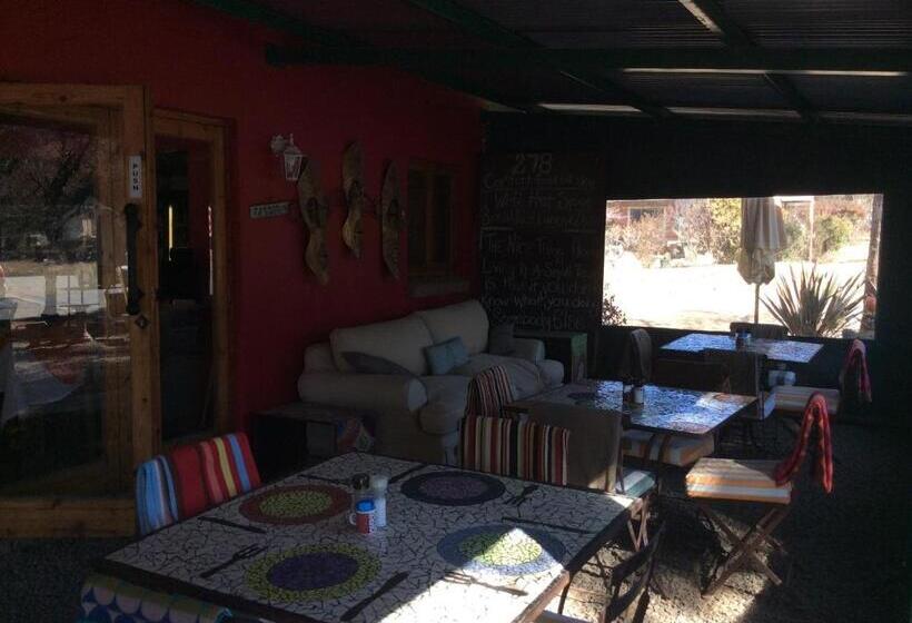 اتاق استاندارد, 278 On Main