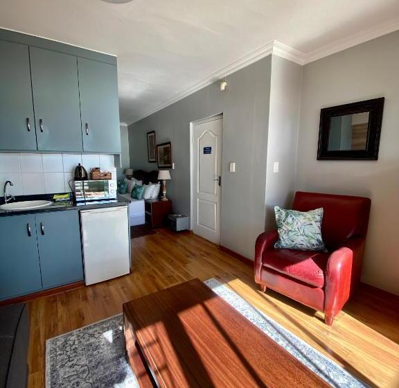 ファミリールーム, 3coloursblue Guest House