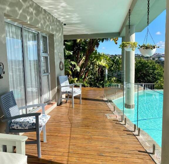 חדר סטנדרט נוף לבריכה, 3coloursblue Guest House