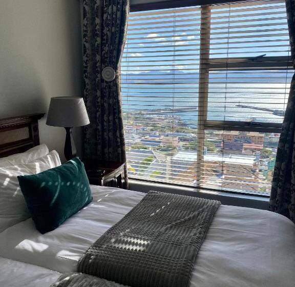 חדר משפחתי, 3coloursblue Guest House