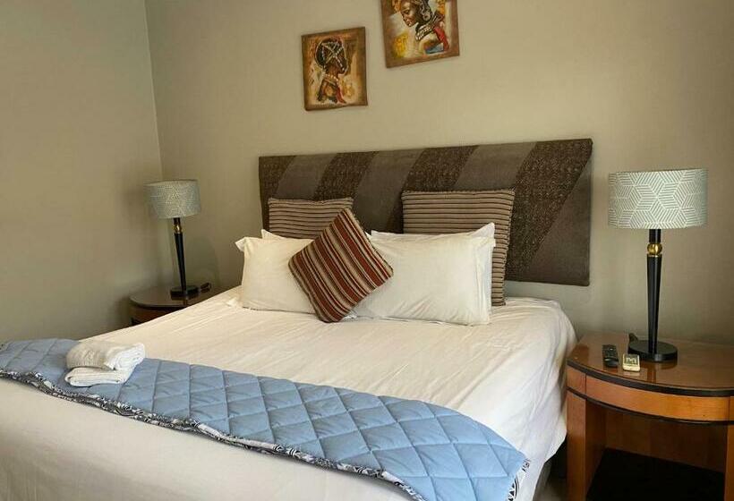 חדר סטנדרט עם מיטת קינג, Africa Footprints Guest House