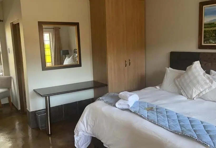 スタンダードルーム, Africa Footprints Guest House