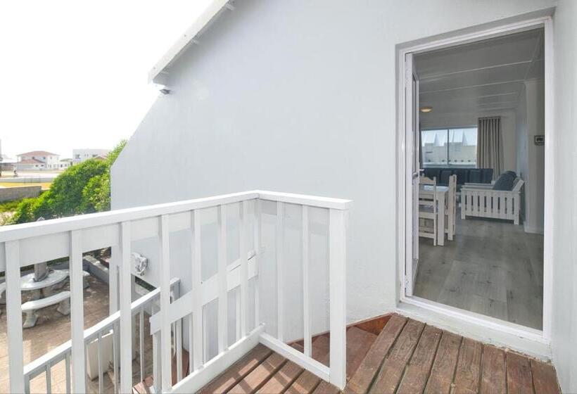 דירה בת חדר שינה 1 עם מרפסת, Beachcombers