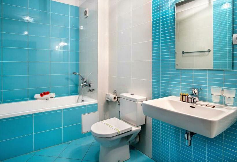 디럭스 룸, Bystricka