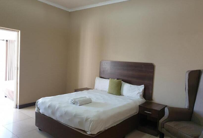 Familienzimmer, Cube