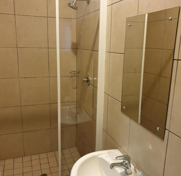 3-Bett-Standardzimmer, Cube