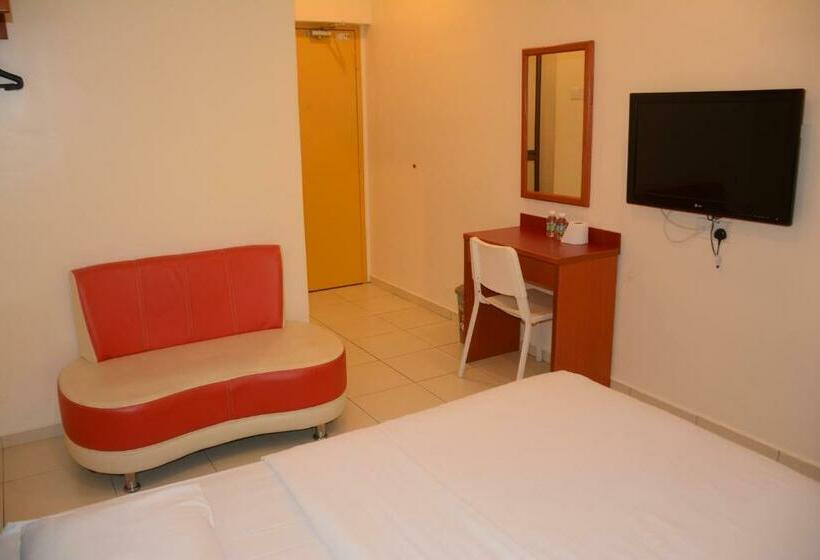 Camera Standard Letto King, Doris