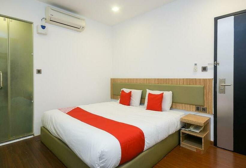 Deluxerum King Size Säng, Dragon Inn