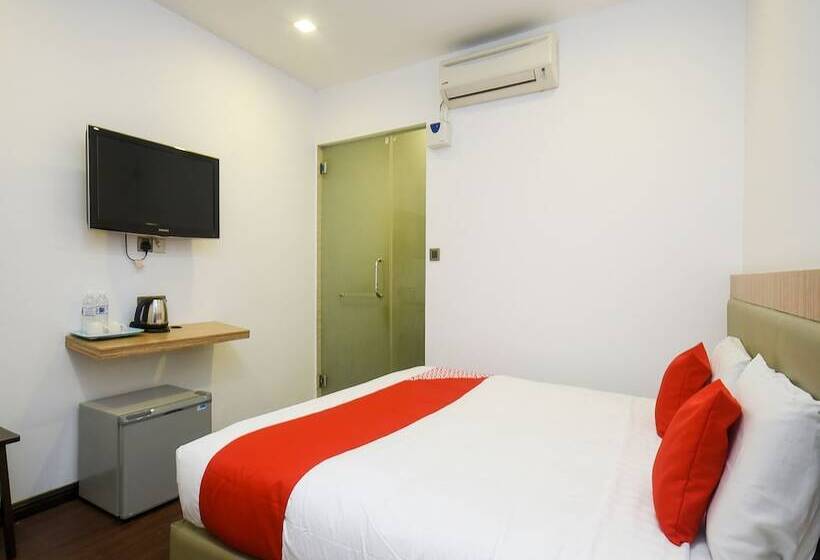 Deluxe Rum, Dragon Inn