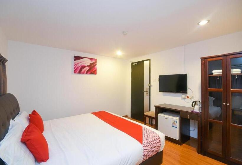 Deluxerum King Size Säng, Dragon Inn