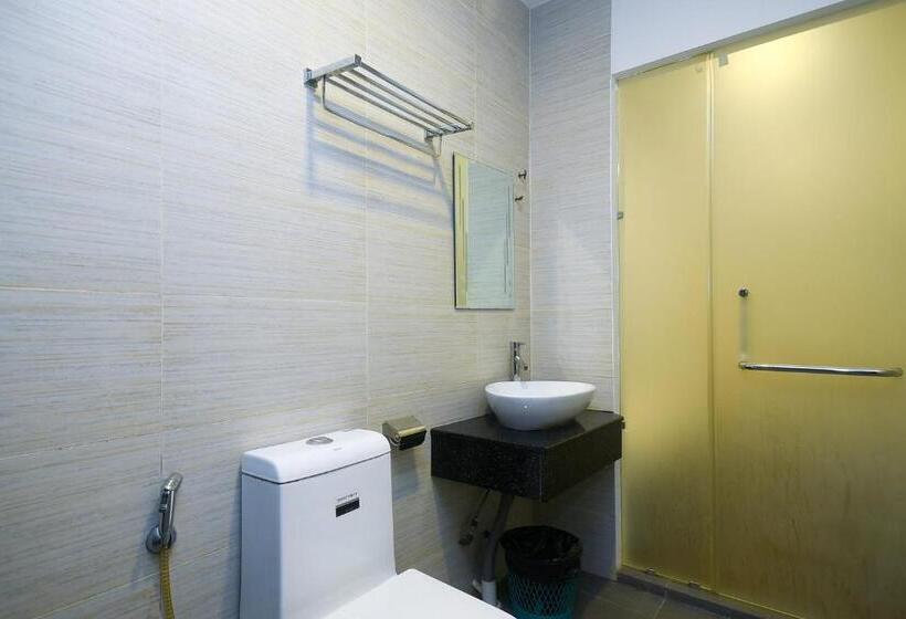 Deluxerum King Size Säng, Dragon Inn