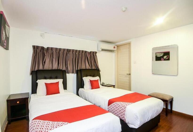 Deluxe Rum, Dragon Inn