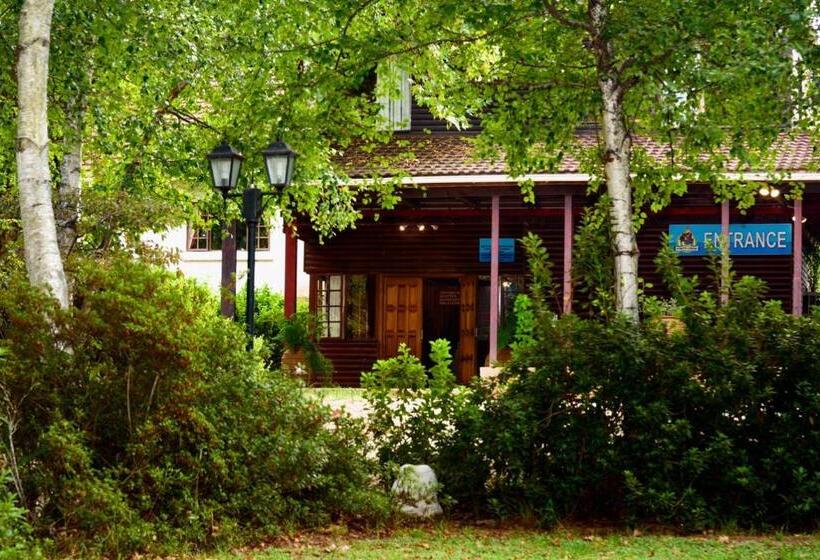 منزل غرفة نوم واحدة, Kings Lodge