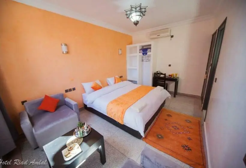 デラックスルーム, Riad Amlal