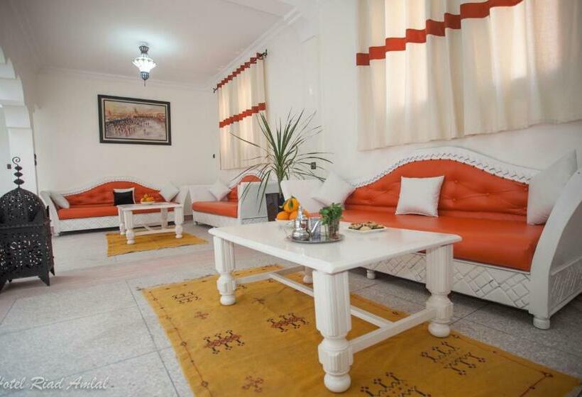 اتاق لوکس, Riad Amlal