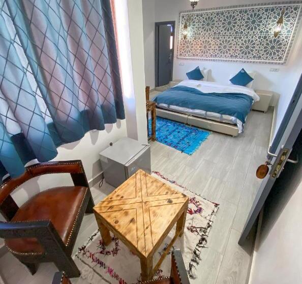 اتاق لوکس, Riad Amlal