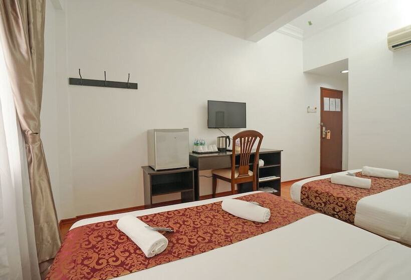 اتاق سوپریور, Rj Hotel Kulai