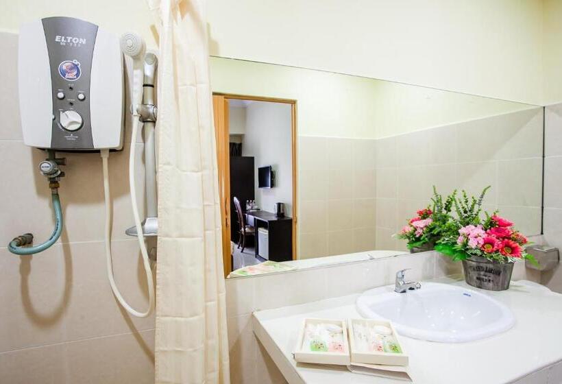 غرفة ديلوكس عائلية, Rj Hotel Kulai