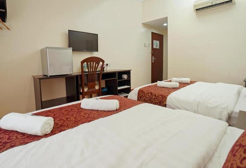 اتاق سوپریور, Rj Hotel Kulai
