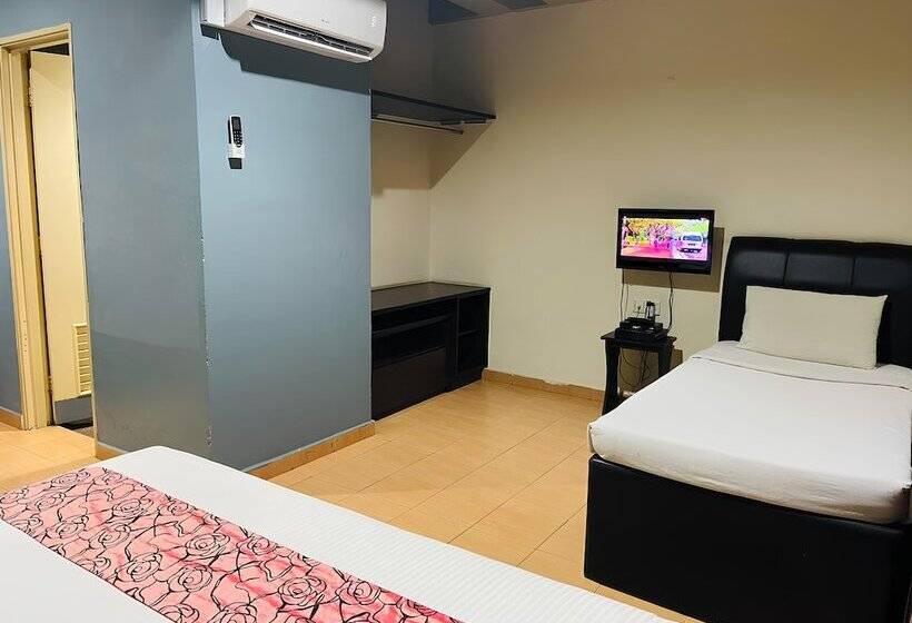 غرفة عائلية, Sayang