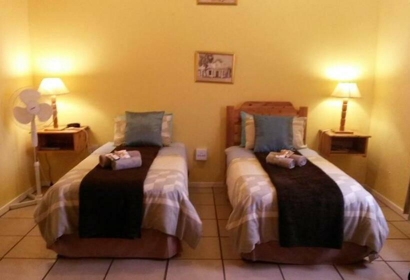 Номер Стандарт, The Old Mill