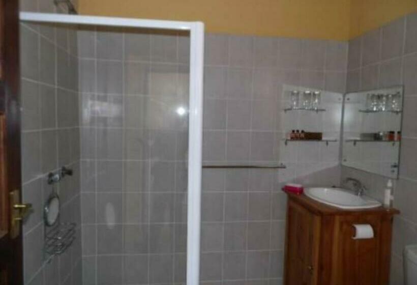 Номер Стандарт, The Old Mill