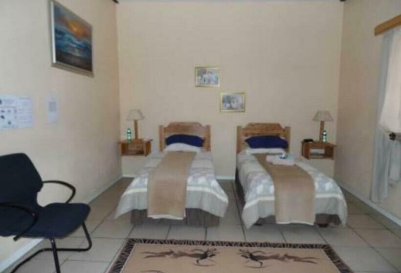 Номер Стандарт, The Old Mill