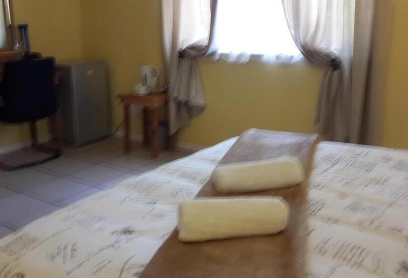 Апартаменты 1 Спальня, The Old Mill