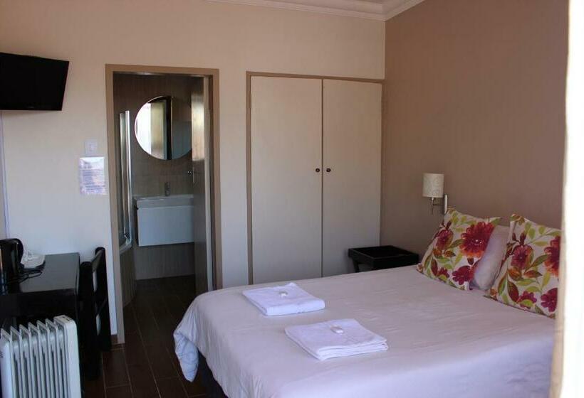 חדר דלוקס, Travel Lodge