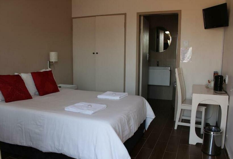 חדר דלוקס, Travel Lodge