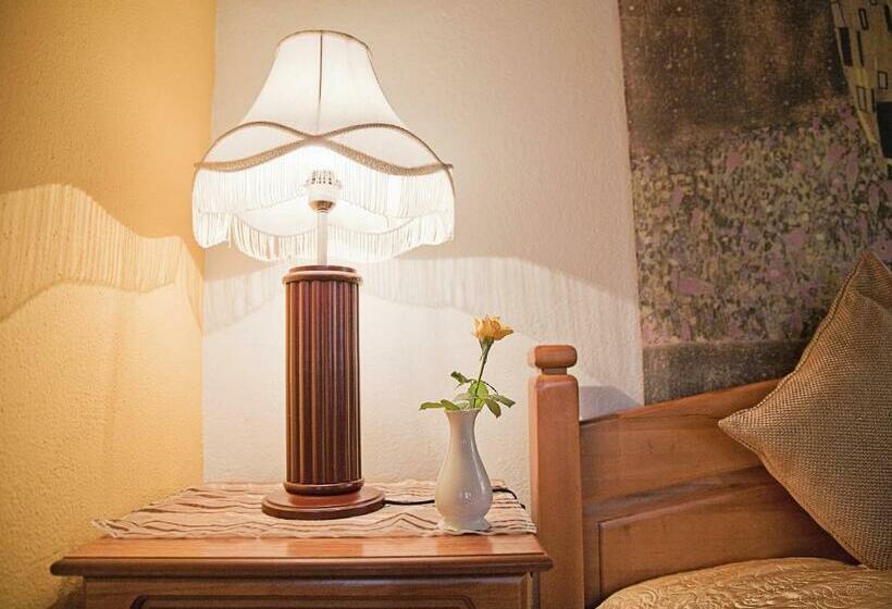 Апартаменты 1 Спальня, U Krba