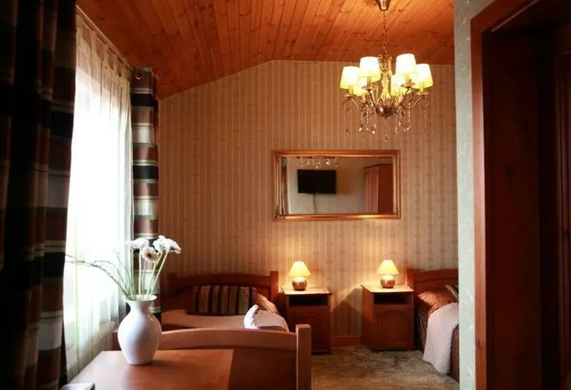 Standardeinzelzimmer, U Krba
