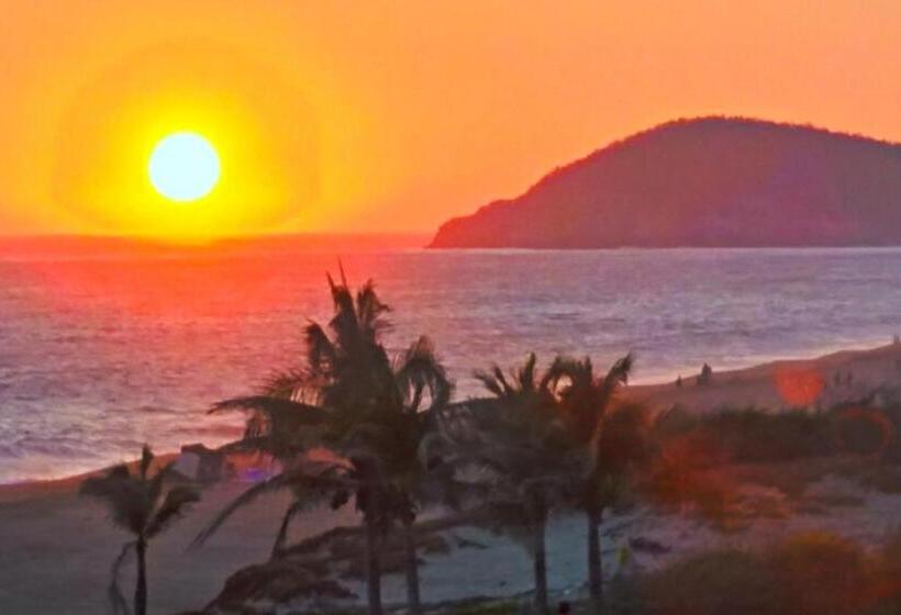 سوییت با چشمانداز دریا, Villa Star Of The Sea