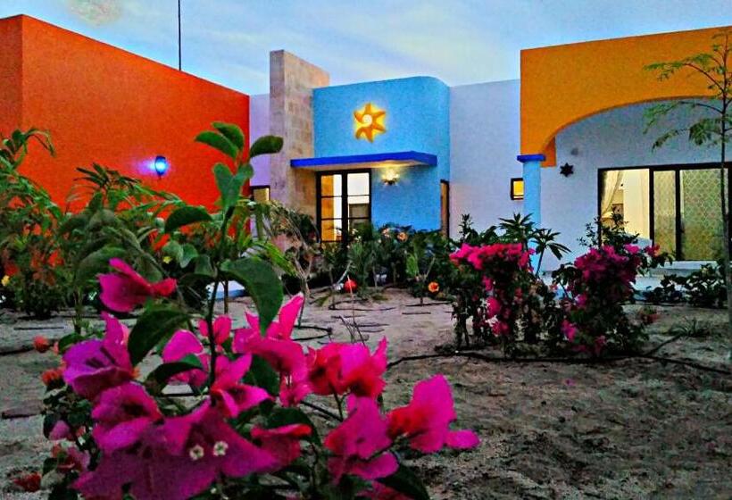 سوییت با چشمانداز دریا, Villa Star Of The Sea